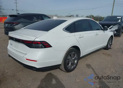 2024 Honda Accord Ex z USA, uszkodzony, nr VIN 1HGCY1F32RA035192